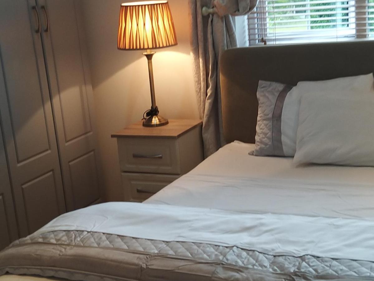 Westhouse Cafe N39 E0A6 Bed & Breakfast Longford Dış mekan fotoğraf